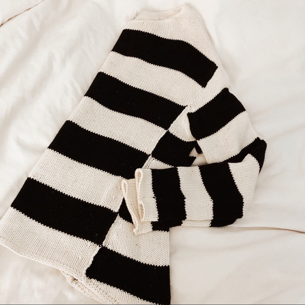 Urban Outfitters - Striped Sweater